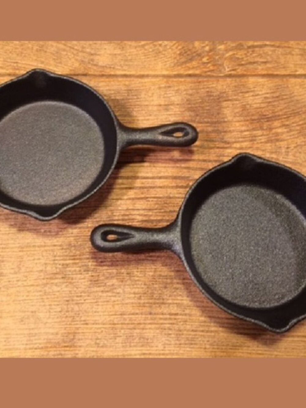 Two (2) Old Mountain Cast Iron Spoon Rest 4 1/2" wide Two (2) 10137 - Picture 12 of 12